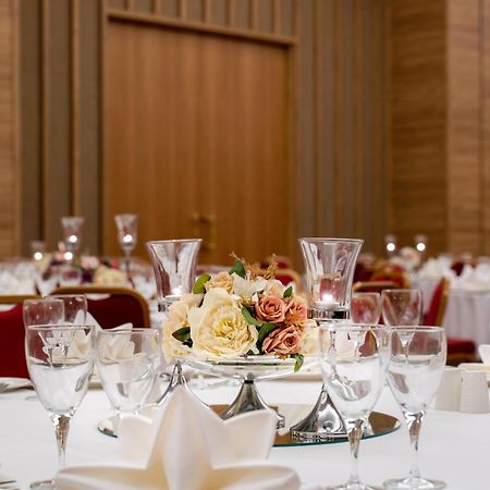 Concorde Tower Hotel & Casino 니코시아 외부 사진 The interior of the ballroom