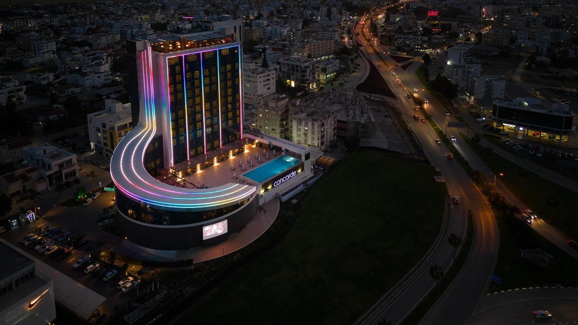 Concorde Tower Hotel & Casino 니코시아 외부 사진 The hotel at night