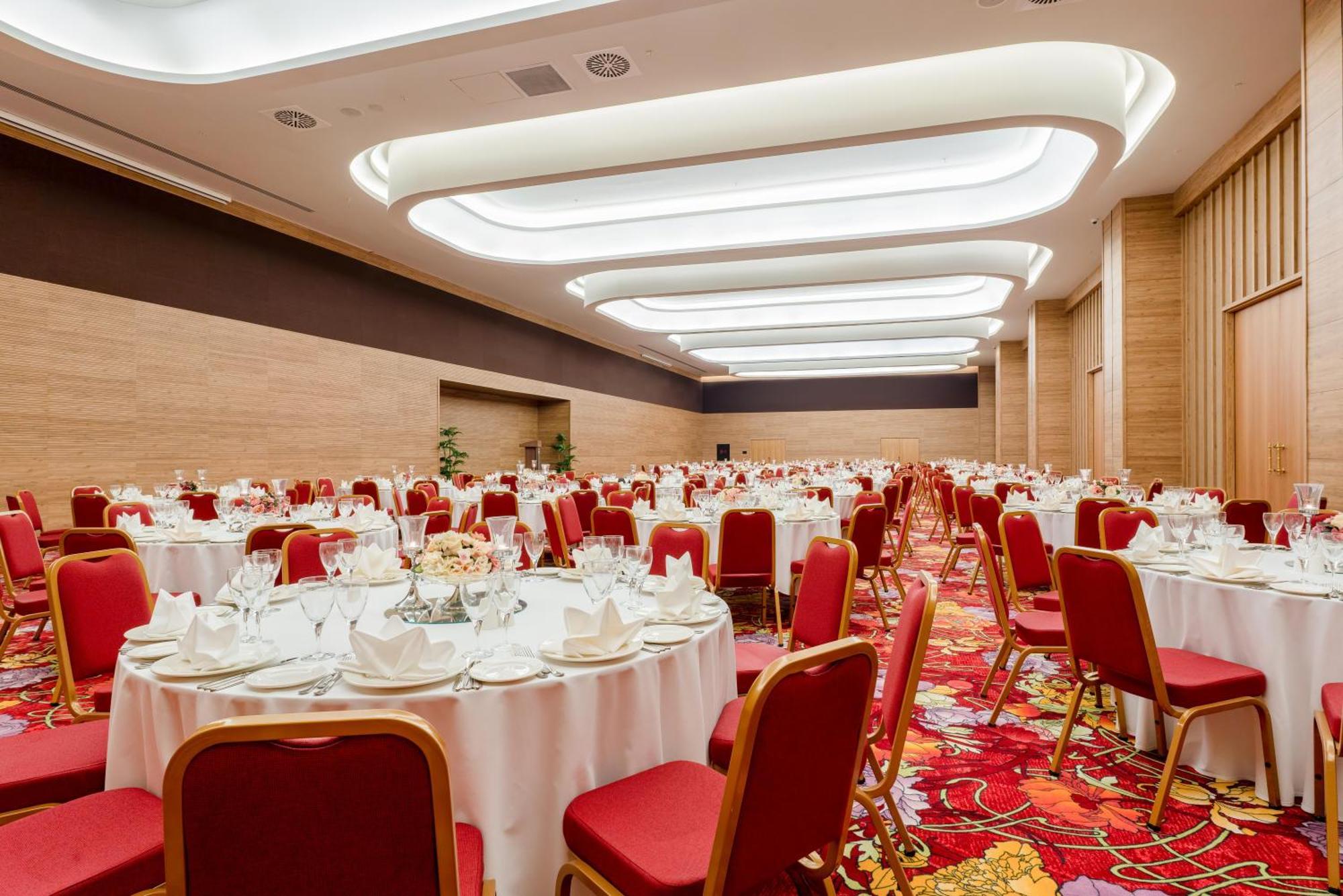 Concorde Tower Hotel & Casino 니코시아 외부 사진 The ballroom