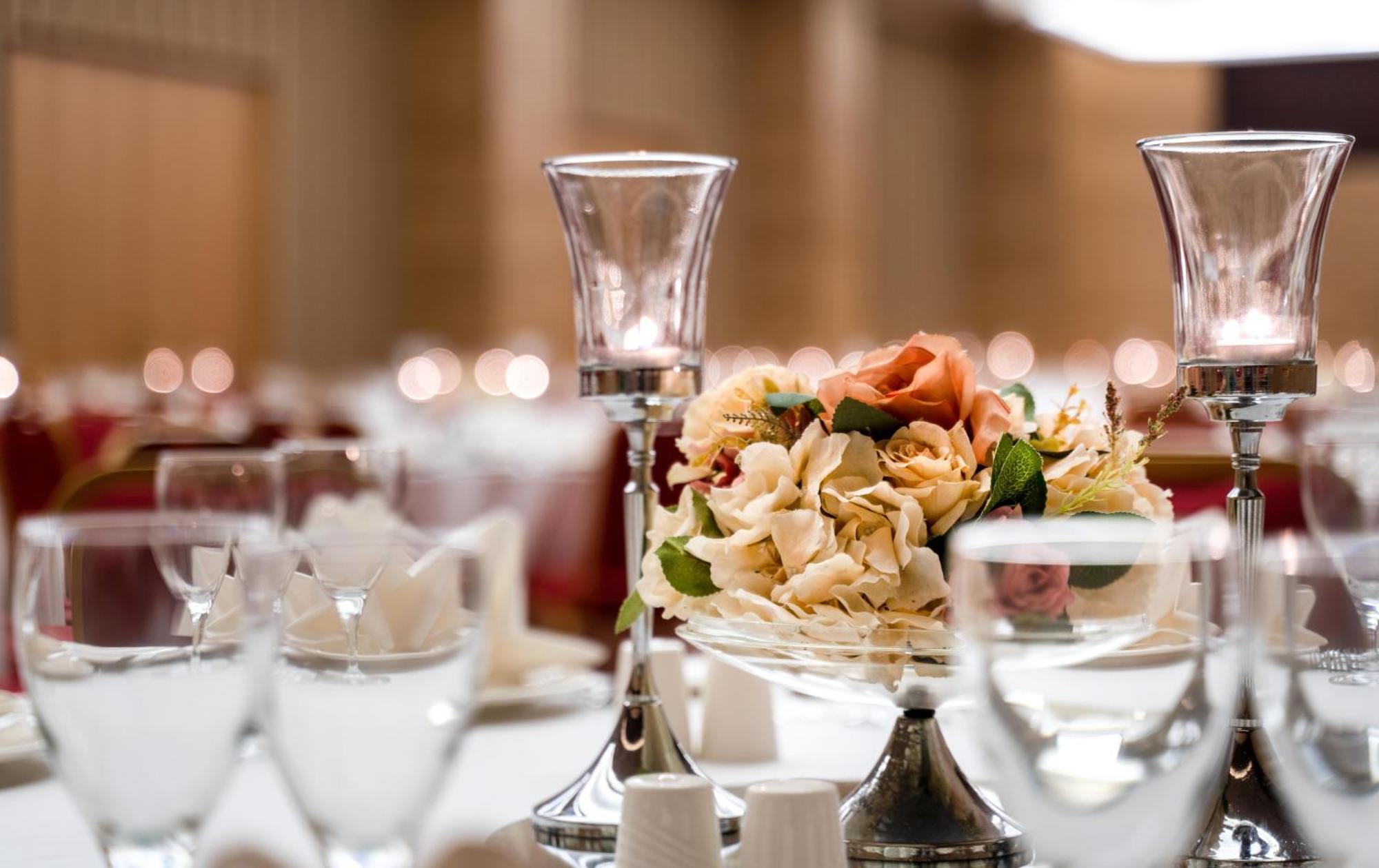 Concorde Tower Hotel & Casino 니코시아 외부 사진 A table set for a formal dinner
