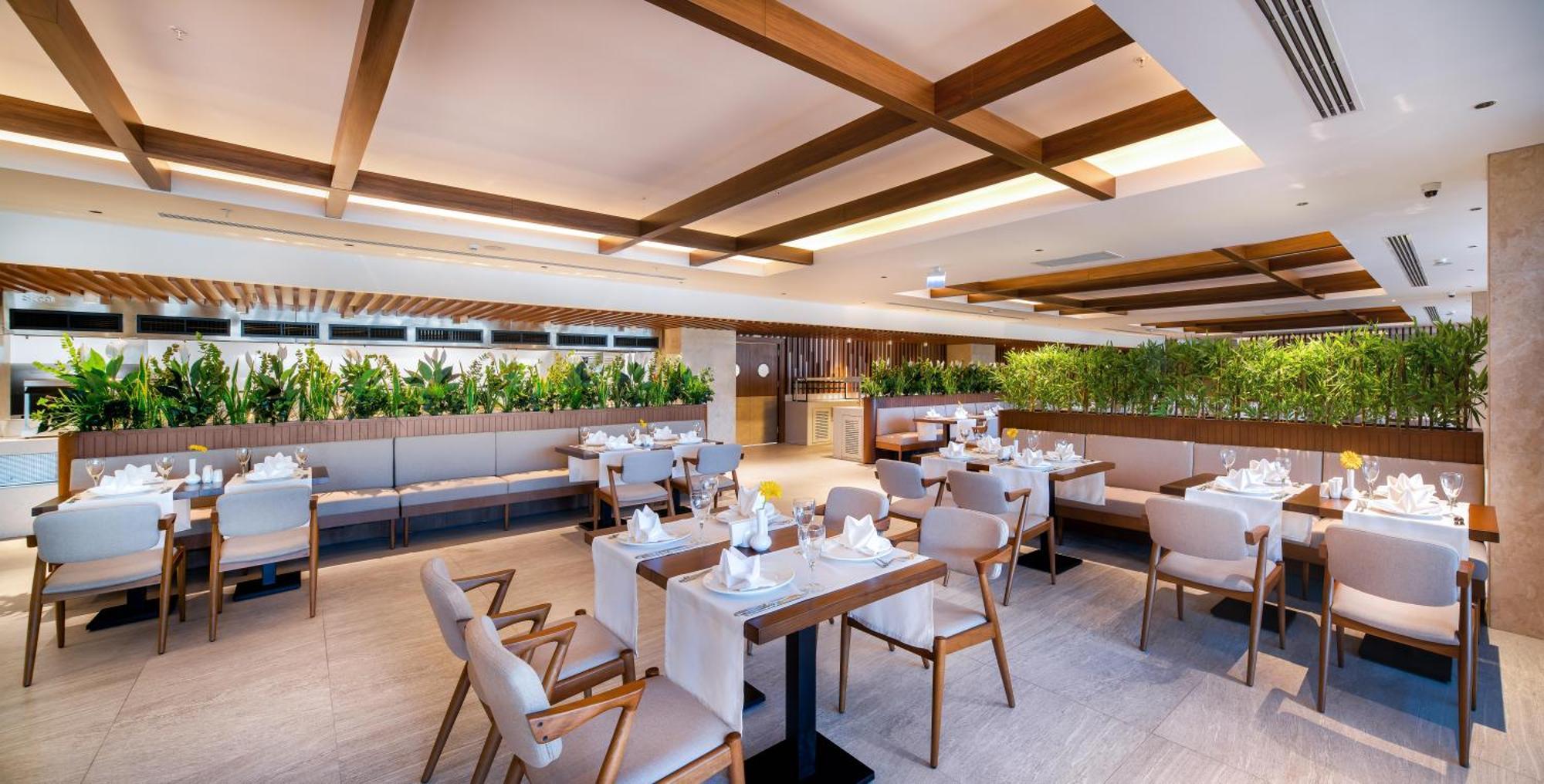 Concorde Tower Hotel & Casino 니코시아 외부 사진 The interior of the restaurant