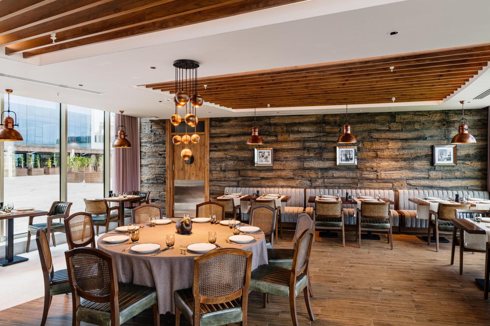 Concorde Tower Hotel & Casino 니코시아 외부 사진 Restaurant interior